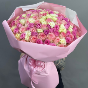 Букет из 151 кенийской розы микс (40 см) в Истре