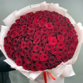 Букет "Париж" из 101 красной розы (60 см) в Истре
