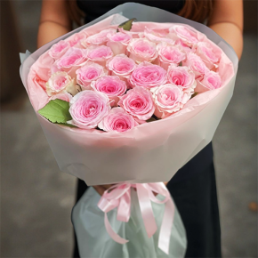 Букет из 25 махровых роз (60 см) в Истре