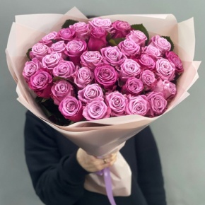 Букет из 51 розы Космик (50 см) в Истре