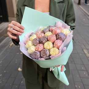 Букет 25 шоколадных пионов в Истре