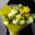 Букет из ранункулюсов и мимозы в Истре